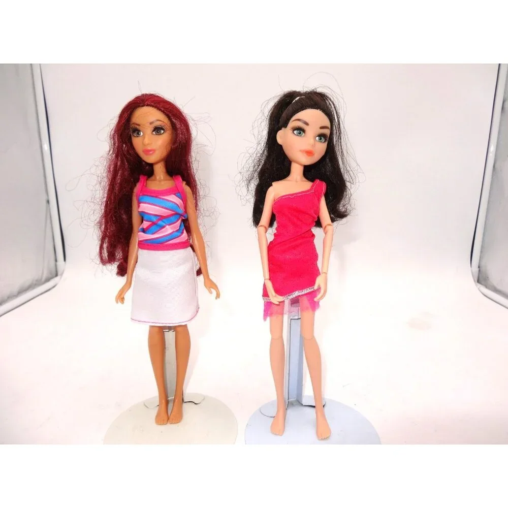 Project Mc2 McKeyla McAllister Fashion Doll  MC2 Camryn Cole Long Red Hair & out